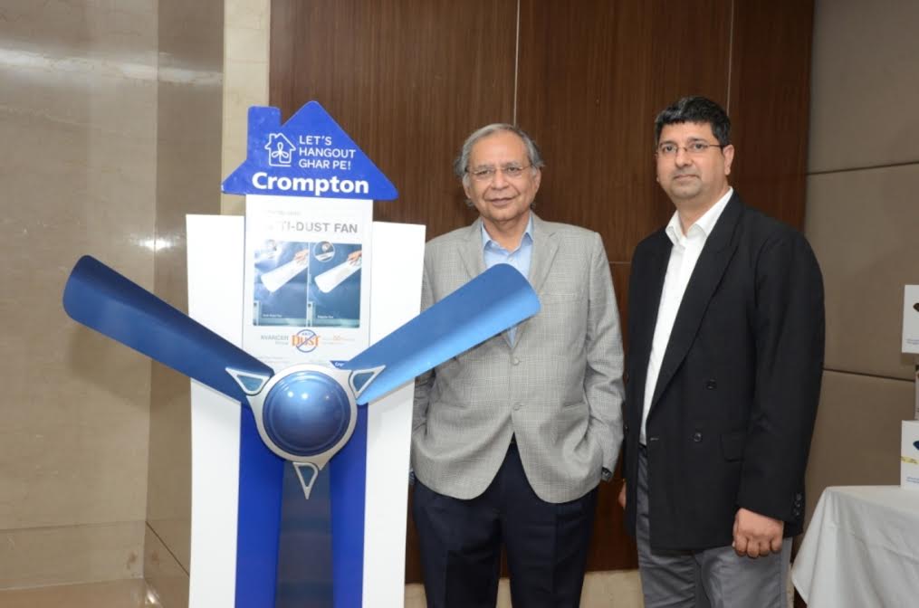Mr. Shantanu Khosla, MD CGCEL (L) at the launch of Anti Dust Ceiling fans range